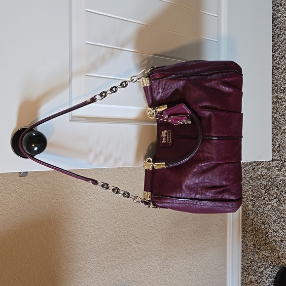 Coach Bag Pinnacle - Picture 13 of 14